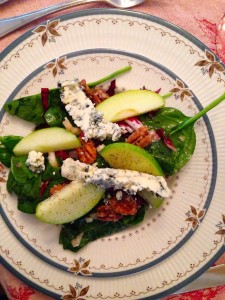 spinach & blue cheese salad